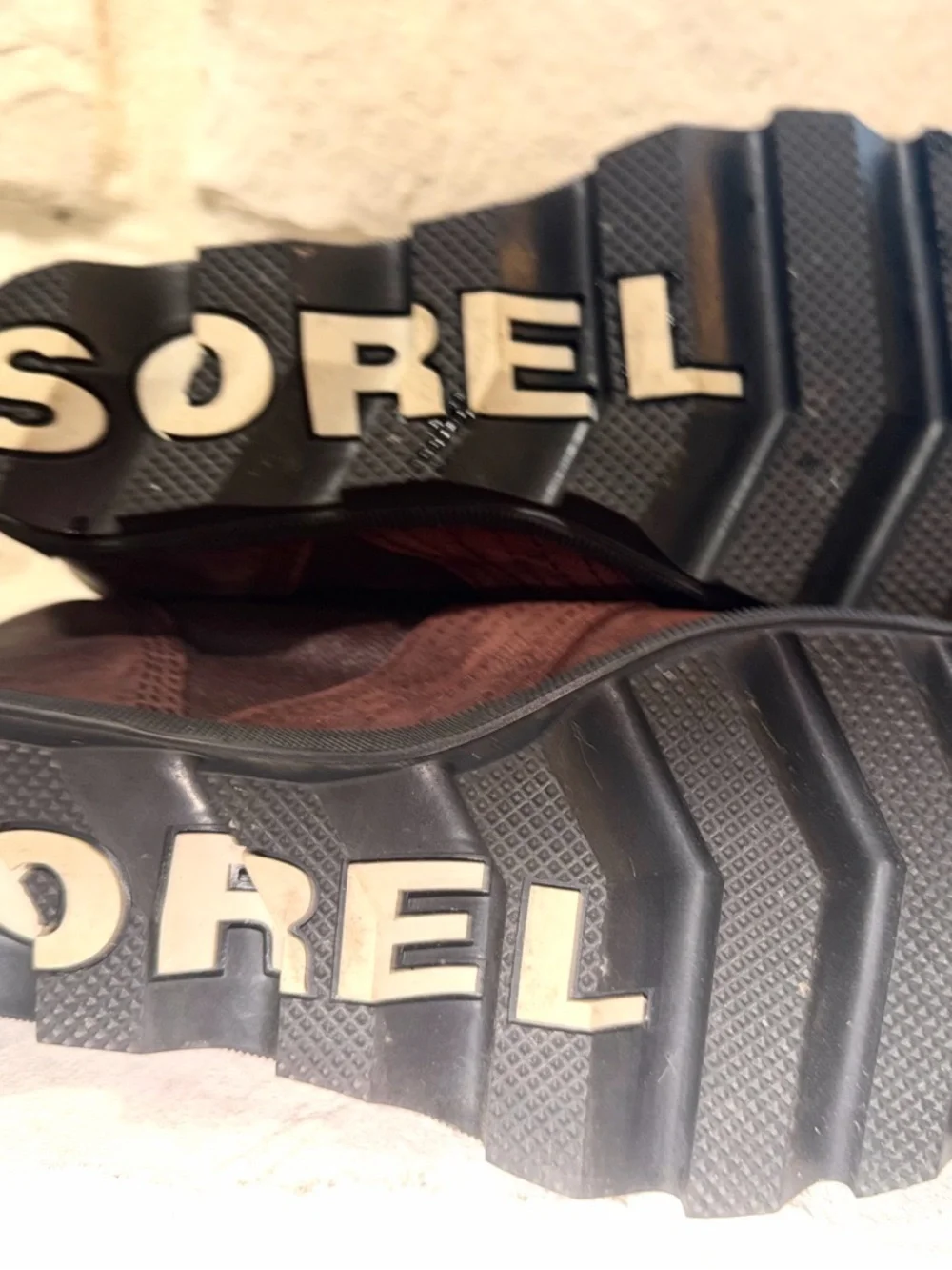 Sorel Women's Two-Tone Lace-Up Winter Boots in Chestnut and Dark Brown
